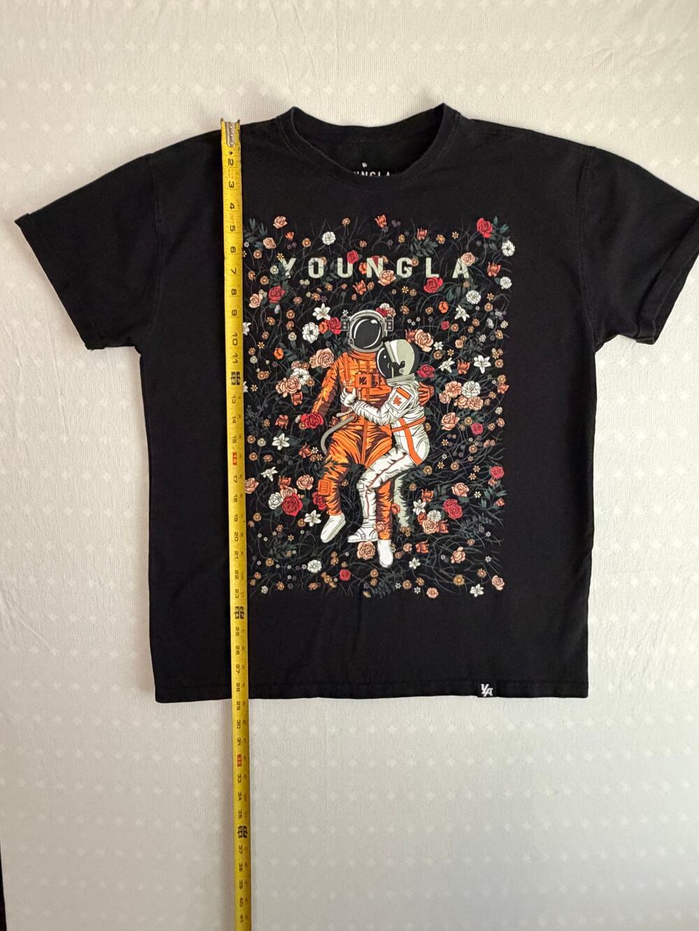 YOUNGLA Astro Affairs Astronaut Floral Men T-Shirt Tee Black Medium Graphic